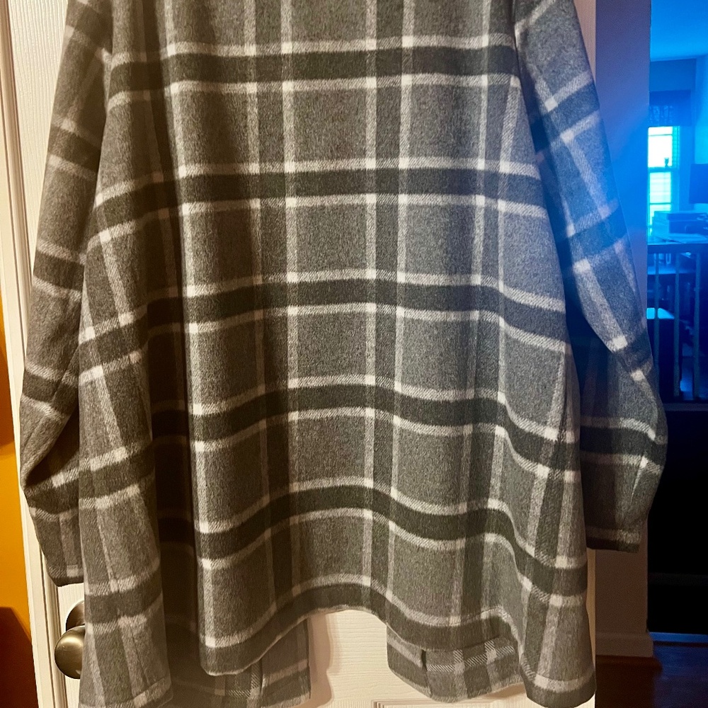 Ladies jacket - Picture 2 of 4